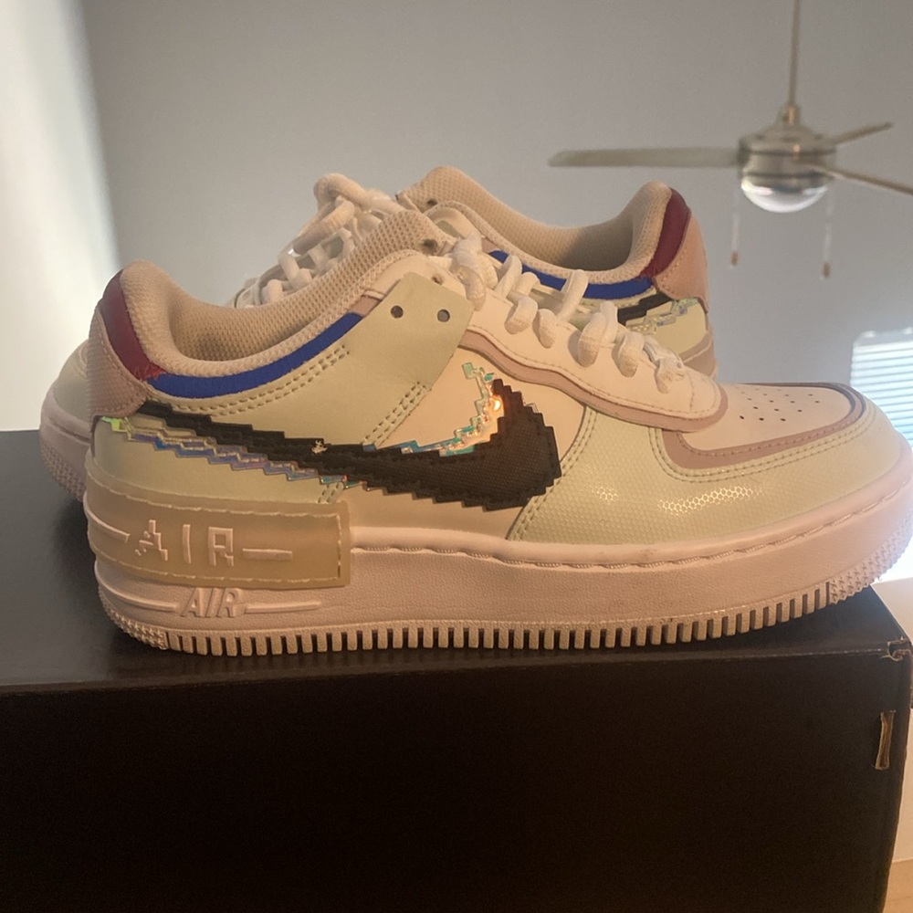 Air Forces - image 2